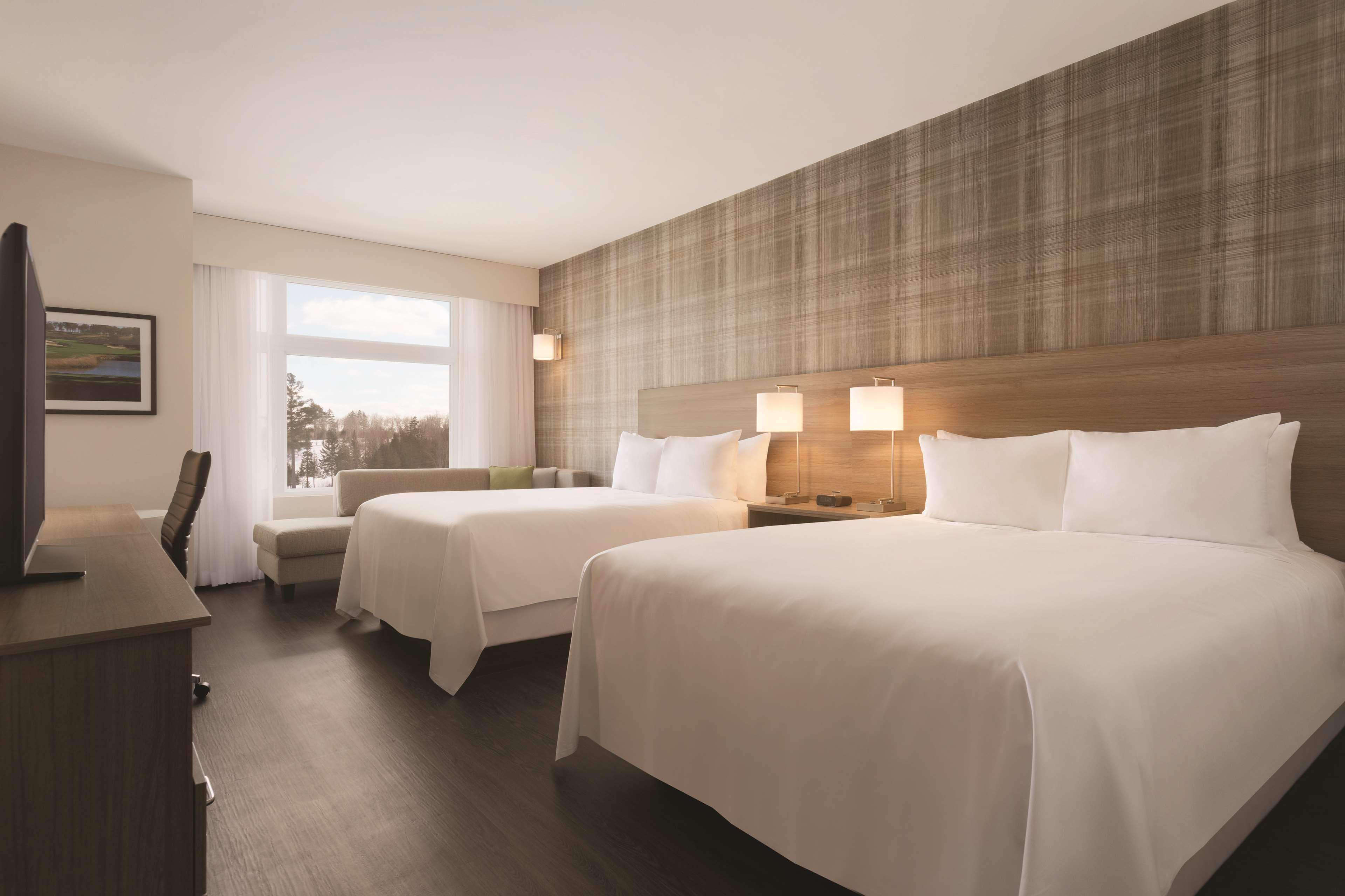 Radisson Kingswood Hotel & Suites, Φρεντέρικτον Εξωτερικό φωτογραφία