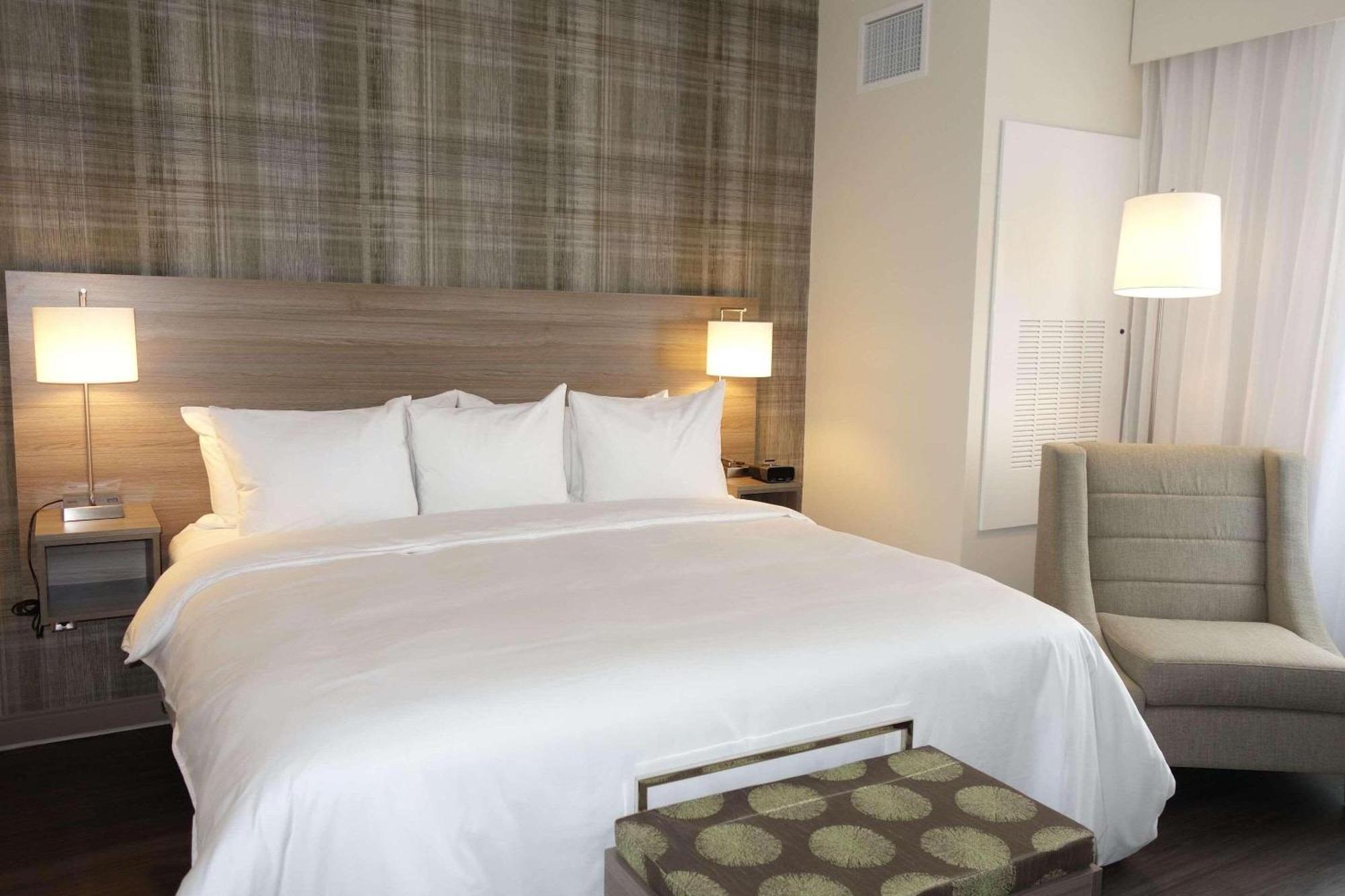 Radisson Kingswood Hotel & Suites, Φρεντέρικτον Εξωτερικό φωτογραφία